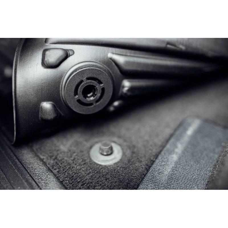 09-3D425569