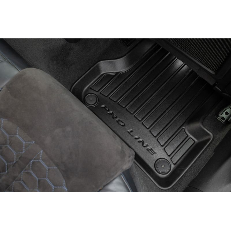 09-3D407992