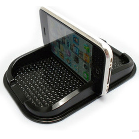 NON-SLIP HOLDER